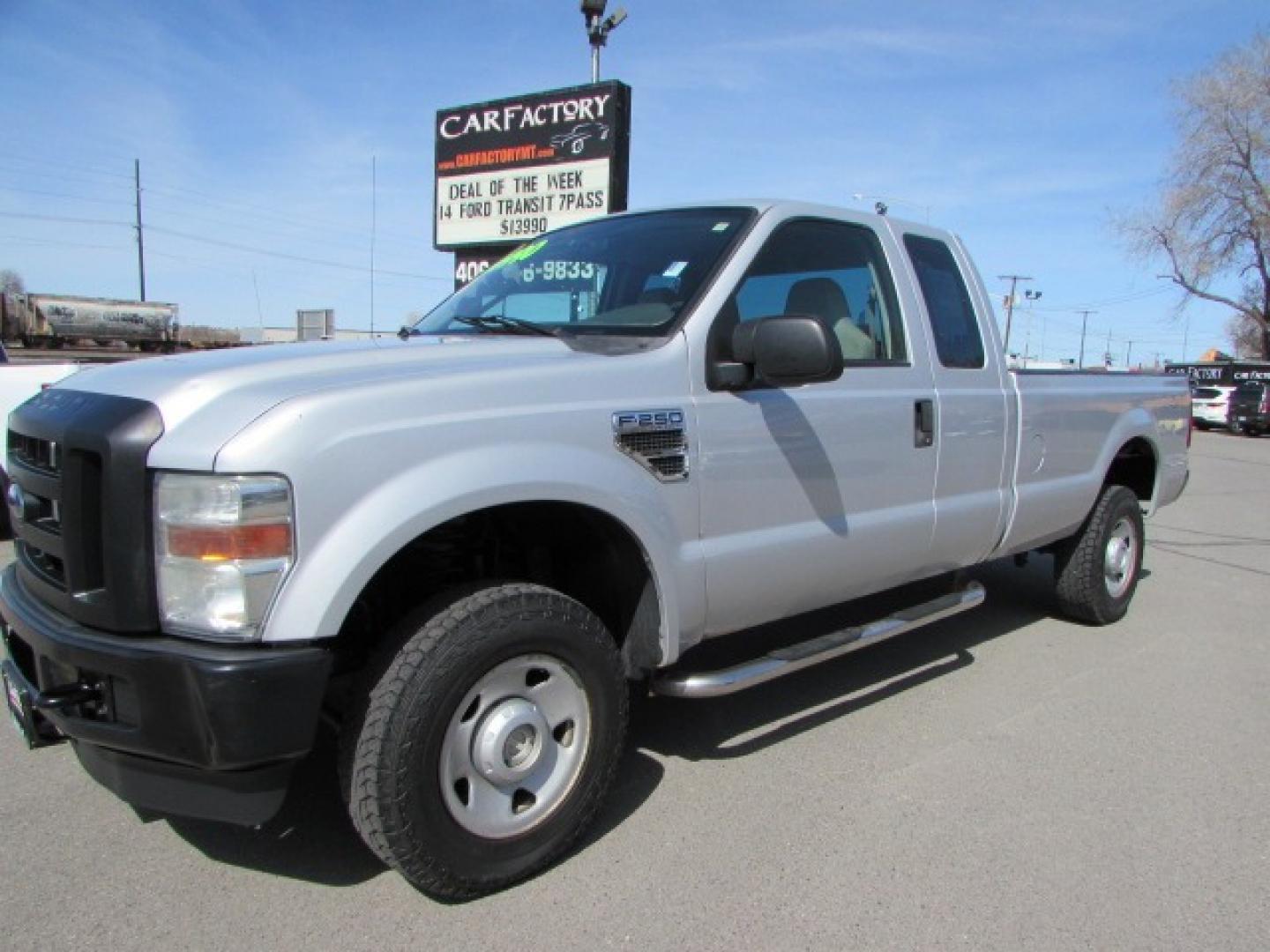 2008 Silver /Gray Ford F-250 SD XL (1FTSX215X8E) with an 5.4L EFI V8 engine engine, 5 speed automatic transmission, located at 4562 State Avenue, Billings, MT, 59101, (406) 896-9833, 45.769516, -108.526772 - 2008 Ford F-250 XL Supercab 4WD Longbox - 116K Miles! 5.4L EFI V8 Engine - 5-Speed Automatic Transmission - Longbox - 4WD - 116,199 miles XL package - air conditioning - tilt steering wheel - cruise control - AM/FM audio - power windows and door locks - power mirrors - trailer brake - manual l - Photo#0